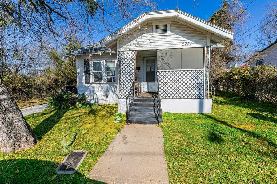 2721 Finley Street, Fort Worth, TX 76111