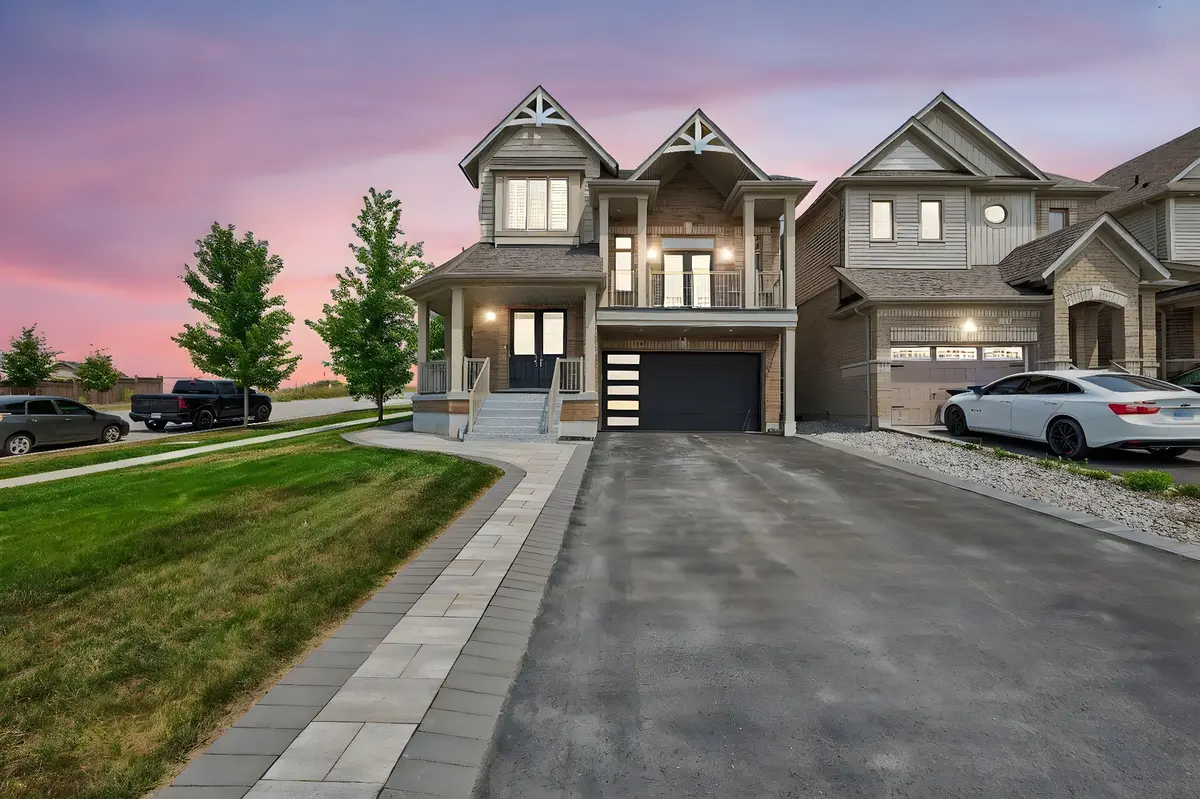 New Tecumseth, ON L9R 0N9,113 Sutcliffe WAY