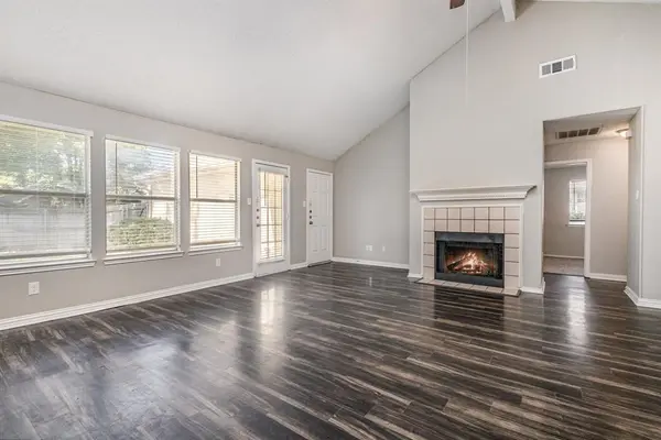 Allen, TX 75002,1420 Country Lane