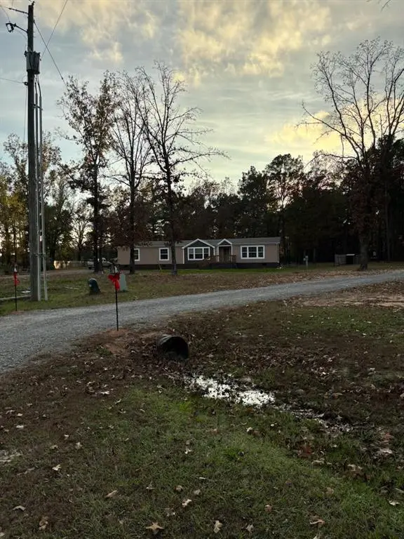 Shreveport, LA 71107,1316 Hollow Oaks Lane