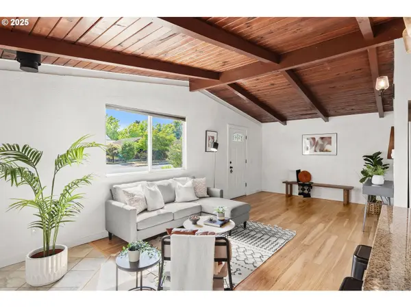 Portland, OR 97203,9025 N CLARENDON AVE