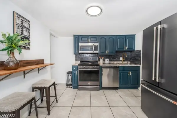 7 Calumet St,  Newark City,  NJ 07105