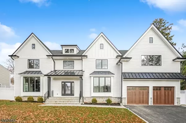 East Hanover Twp., NJ 07936,48 Grant Ave