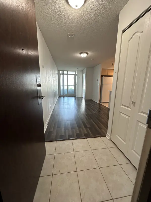 Toronto C15, ON M2K 3E2,17 Barberry PL #1606