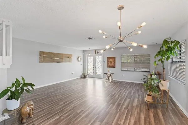 Davie, FL 33325,520 Sumter Ave