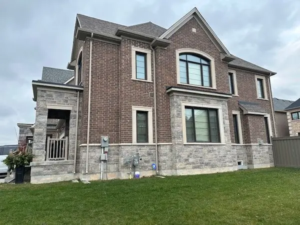 1317 Raspberry TER, Milton, ON L9E 1N3