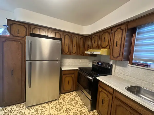 Toronto W04, ON M9N 1N9,207 Church ST