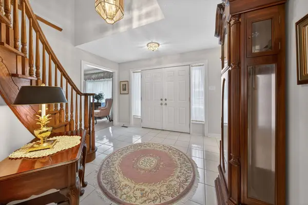 London South, ON N6K 4H2,51 Cherish CT