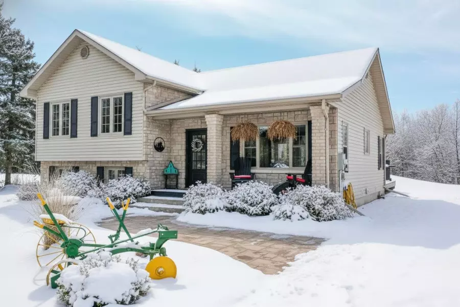 70 LINE 12 SOUTH Line, Oro-medonte, ON L0L 1T0