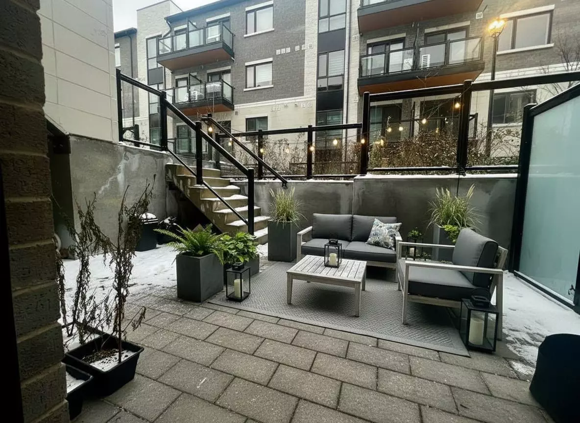 Toronto, ON M1W 0A9,3453 VICTORIA PARK AVE #A116