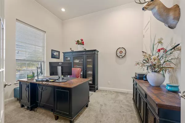 Grapevine, TX 76051,1223 Canyon