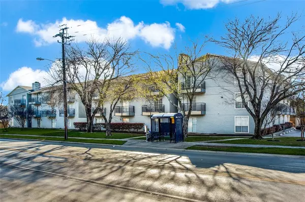 Dallas, TX 75246,4502 Gaston Avenue #316