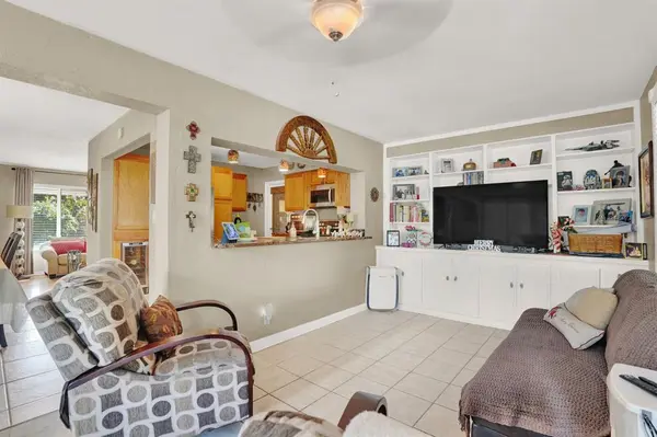 West Palm Beach, FL 33406,3159 Riddle Rd