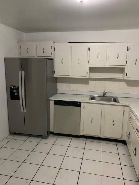 4131 Stirling Rd #304, Davie, FL 33314