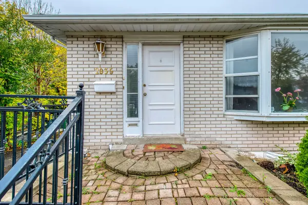 Mississauga, ON L5K 1E8,2835 Hollington CRES #(Upper)