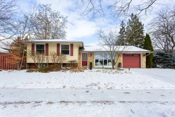 581 Braemore RD, Burlington, ON L7N 3E4