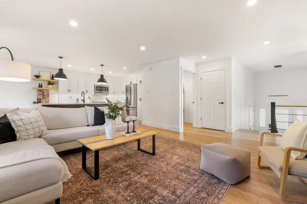 Kawartha Lakes, ON K0M 1A0,50 Birch CRES