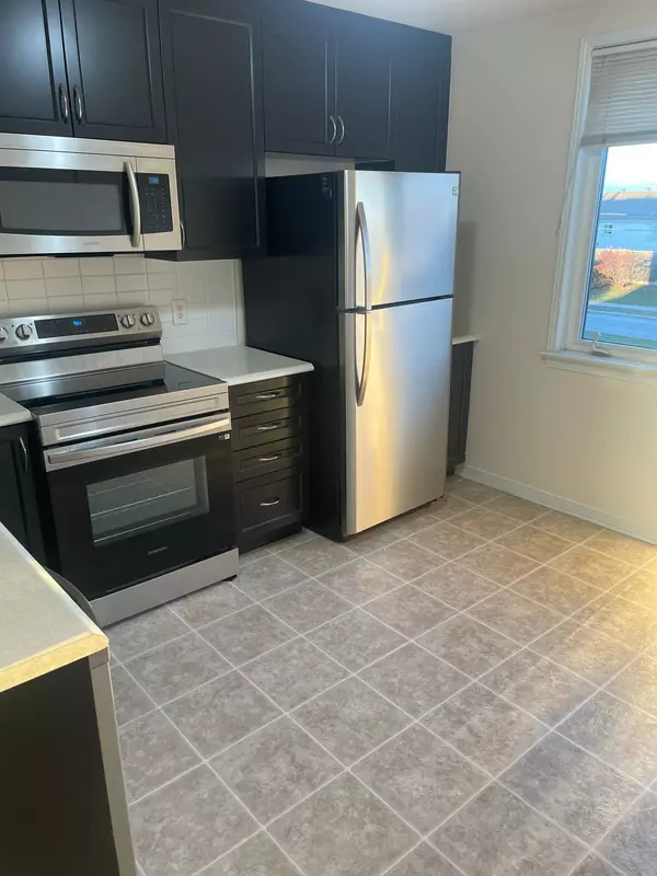 Barrhaven, ON K2J 0V1,2559 Longfields DR #24