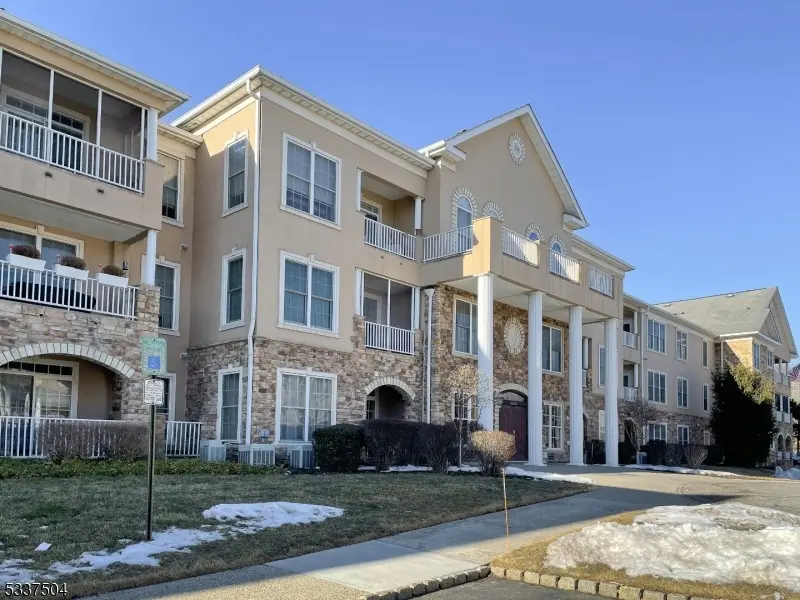 204 Cleveland Ln, Rockaway Twp., NJ 07866