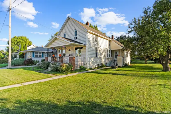 2028 Kosciuszko AVE, Bay City, MI 48708