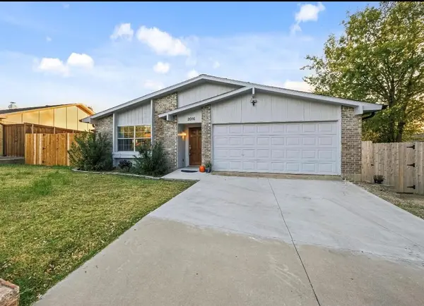 2016 Lymington Road,  Carrollton,  TX 75007