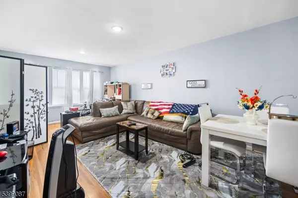 Newark City, NJ 07108,170 Johnson Ave