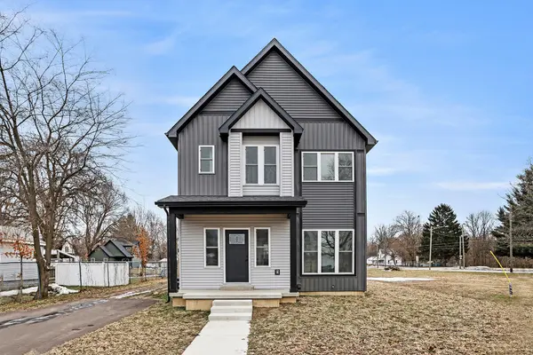 102 N Mill ST, Dowagiac City, MI 49047