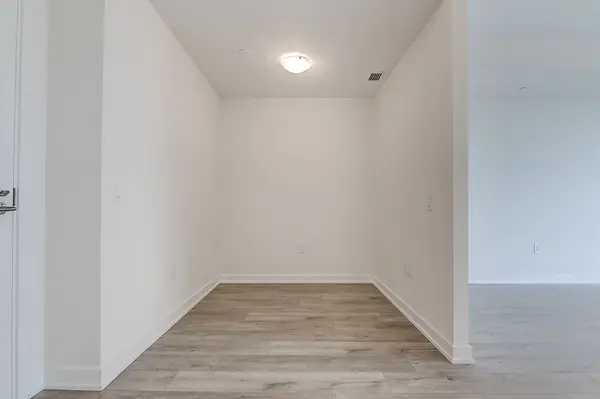 Toronto C08, ON M5E 0E3,28 Freeland ST #2808