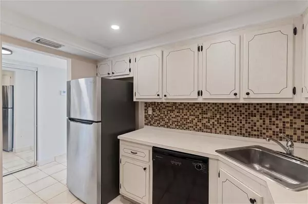 North Miami, FL 33181,2100 Sans Souci Blvd #1410