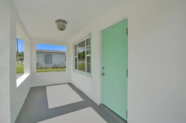 Pompano Beach, FL 33069,2055 NW 8th St