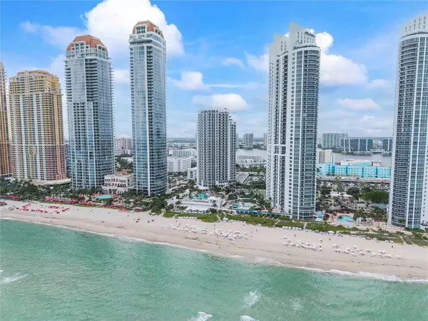 North Miami Beach, FL 33160,18001 Collins Ave #2806