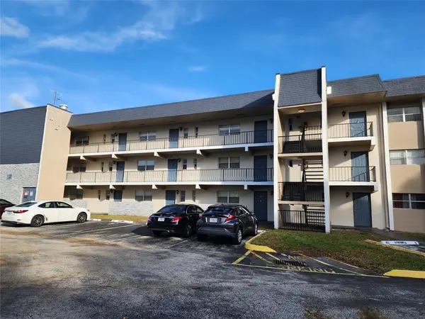 Tamarac, FL 33321,8020 Fairview #109