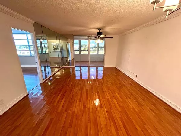 Margate, FL 33063,7608 NW 18th Street #403