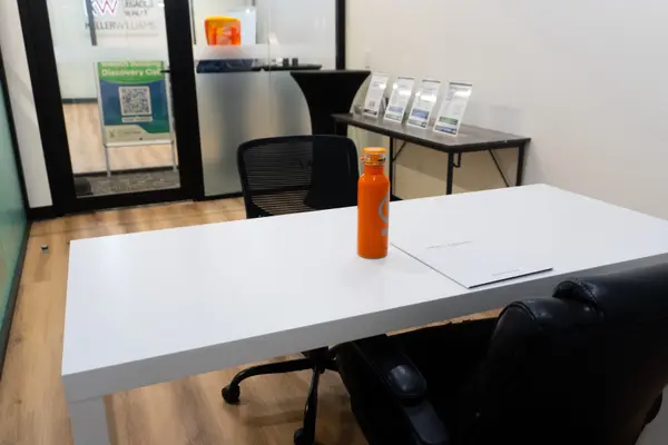 Vaughan, ON L4L 8E4,28 Roytec RD #C201