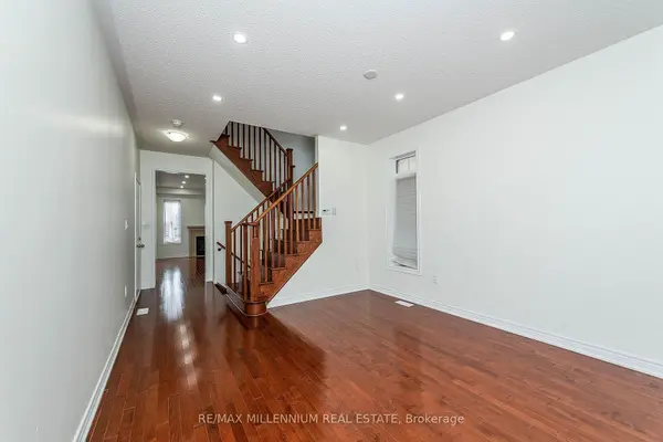 Vaughan, ON L4H 3Z9,180 Pelee AVE