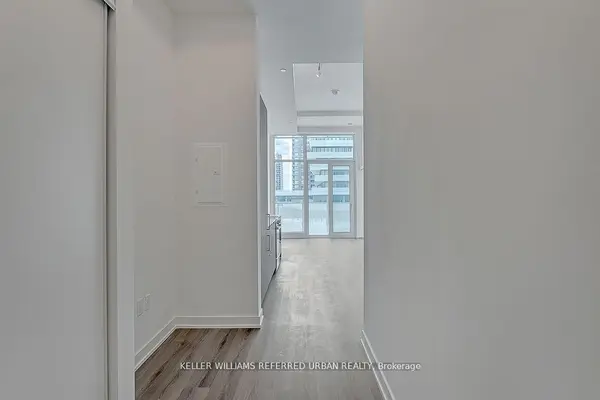 Mississauga, ON L5B 0M4,3883 Quartz RD #602