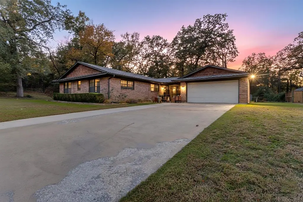 Denison, TX 75021,153 Circle Drive