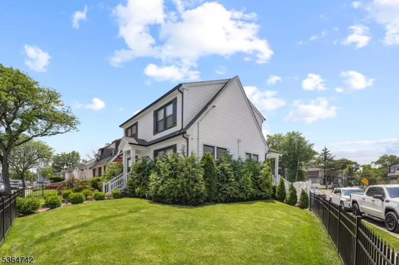 Irvington Twp., NJ 07111,65 Delmar Pl