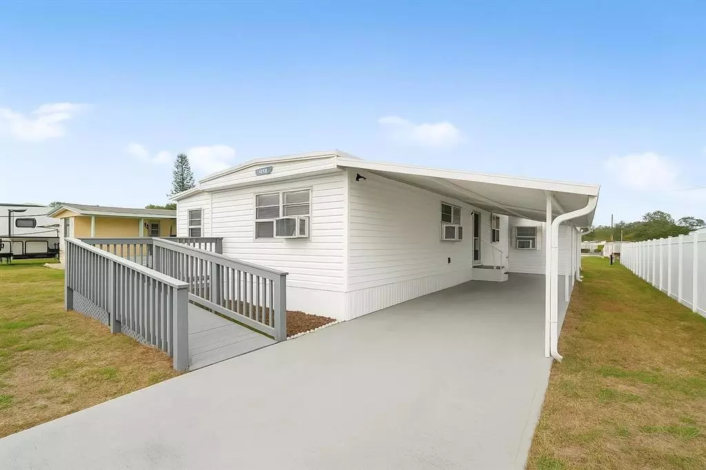 Hobe Sound, FL 33455,7897 SE Swan Ave