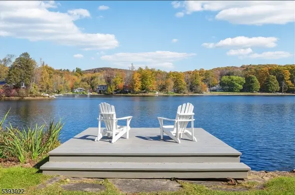 257 Cupsaw Dr,  Ringwood Boro,  NJ 07456