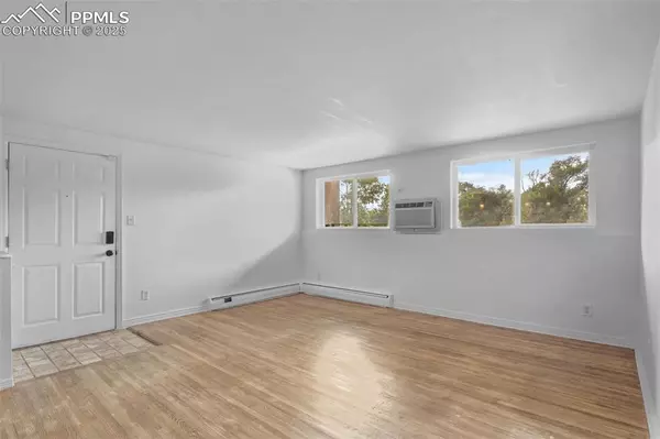 Colorado Springs, CO 80909,3020 E Bijou ST #5A