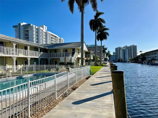 Fort Lauderdale, FL 33306,2840 NE 33rd Ct #2