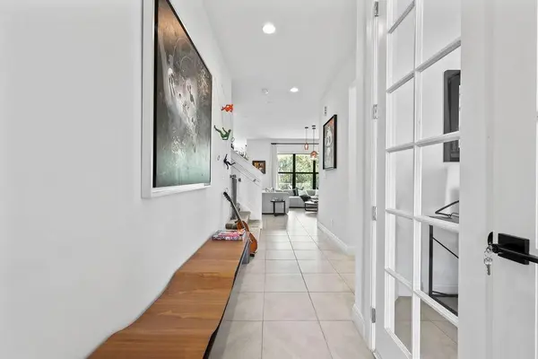 Coral Springs, FL 33065,8560 NW 39 Court