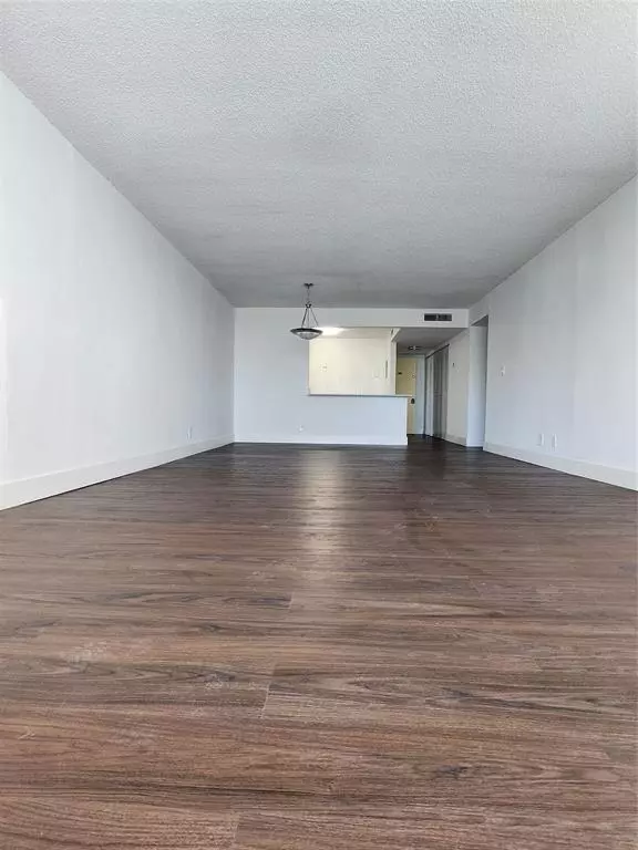 Miami, FL 33156,9001 SW 77th Ave #C-802