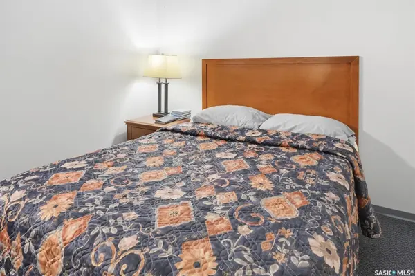 10 MAIN STREET, Clavet, SK S0K 0Y0