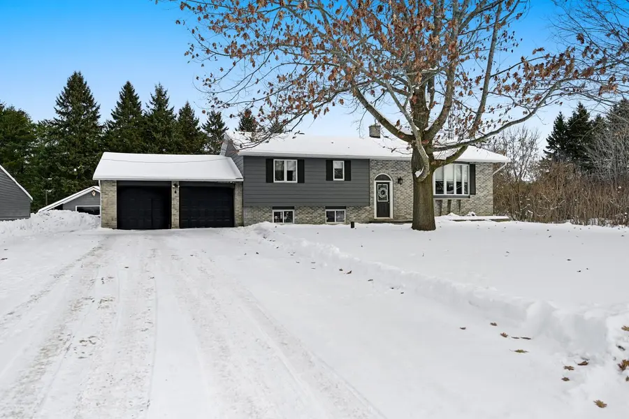 2597 North Campbell RD, Augusta, ON K0E 1T0