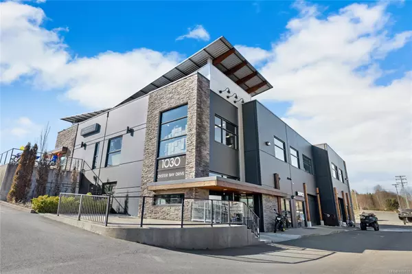 1030 Oyster Bay Dr, Ladysmith, BC V9G 1A1