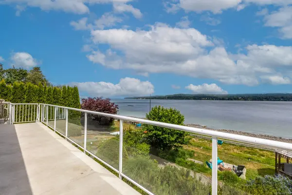 Fanny Bay, BC V0R 1W0,6800 Buckley Bay Frontage Rd