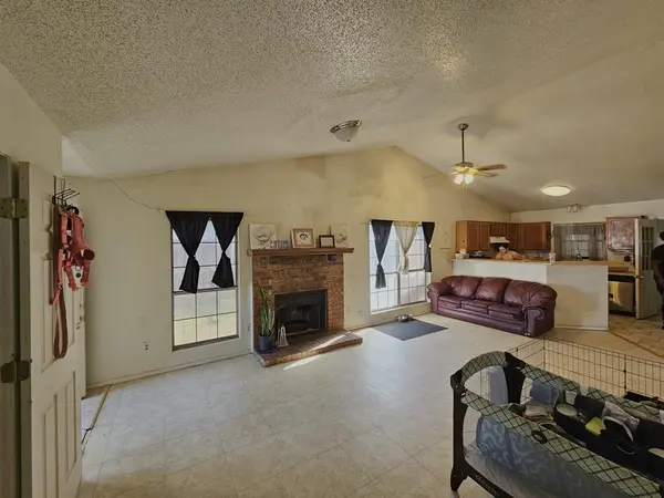 Mesquite, TX 75149,817 Colchester Drive