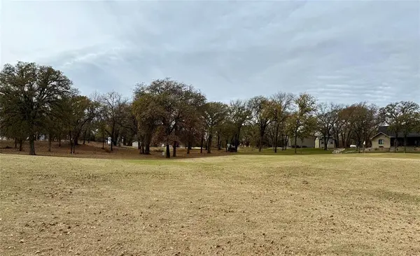 Nocona, TX 76255,318 Rivercrest Drive